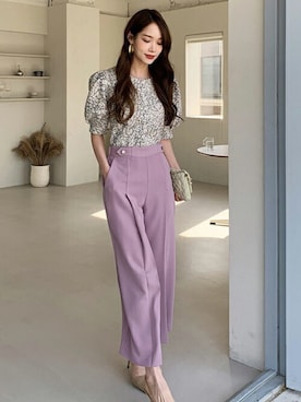 「DHOLIC（ディーホリック）のアイテム（スラックス）」を使った、ディーホリックさん（レディース・164cm）の春コーディネート