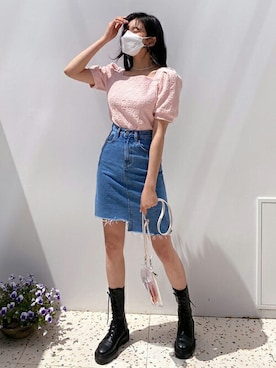 「DHOLIC（ディーホリック）のアイテム（デニムスカート）」を使った、ディーホリックさん（レディース・162cm）の春コーディネート