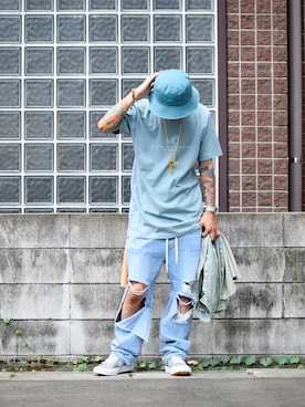 「STORES.jp（ストアーズドットジェーピー）のアイテム（Tシャツ/カットソー）」を使った、PUBLICATIONさん（メンズ・168cm）の夏コーディネート