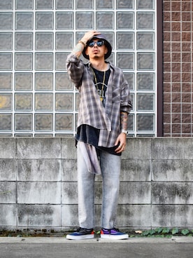 「STORES.jp（ストアーズドットジェーピー）のアイテム（アクセサリー）」を使った、PUBLICATIONさん（メンズ・168cm）の夏コーディネート