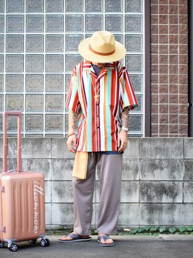 「STORES.jp（ストアーズドットジェーピー）のアイテム（シャツ/ブラウス）」を使った、PUBLICATIONさん（メンズ・168cm）の夏コーディネート