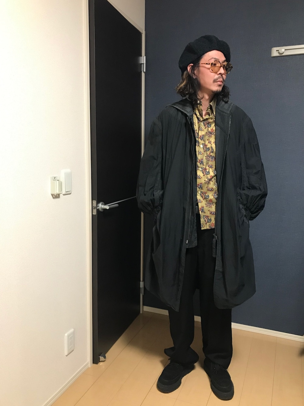 ISSEY MIYAKEのモッズコートを使ったメンズ人気ファッション