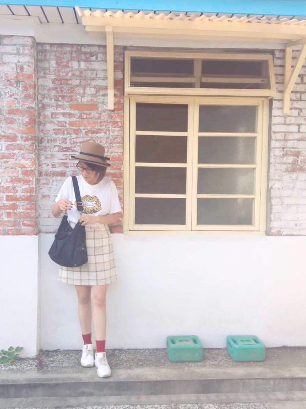 「summer、girl、wiwt、ootd、outfit、夏コーデ、Taiwan、STYLE」｜「NETのアイテム（帽子、ベージュ系）」を使った、林娃娃さん（レディース・166cm）の秋コーディネートの1枚目の写真