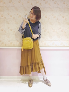 「Sassy（サッシー）のアイテム」を使った、林娃娃さん（レディース・166cm）の秋コーディネート