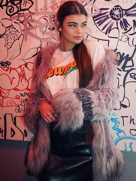 「skirt」｜「アイテム（その他アウター）」を使った、Amy Nicole Douglasさん（レディース・170cm）の春コーディネート