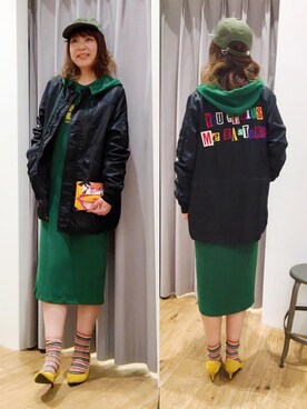 「アイテム（ポーチ）」を使った、happachinさん（レディース・164cm）の冬コーディネート