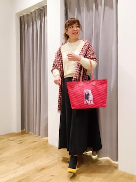 「アイテム（トートバッグ、レッド系）」を使った、happachinさん（レディース・164cm）の冬コーディネート