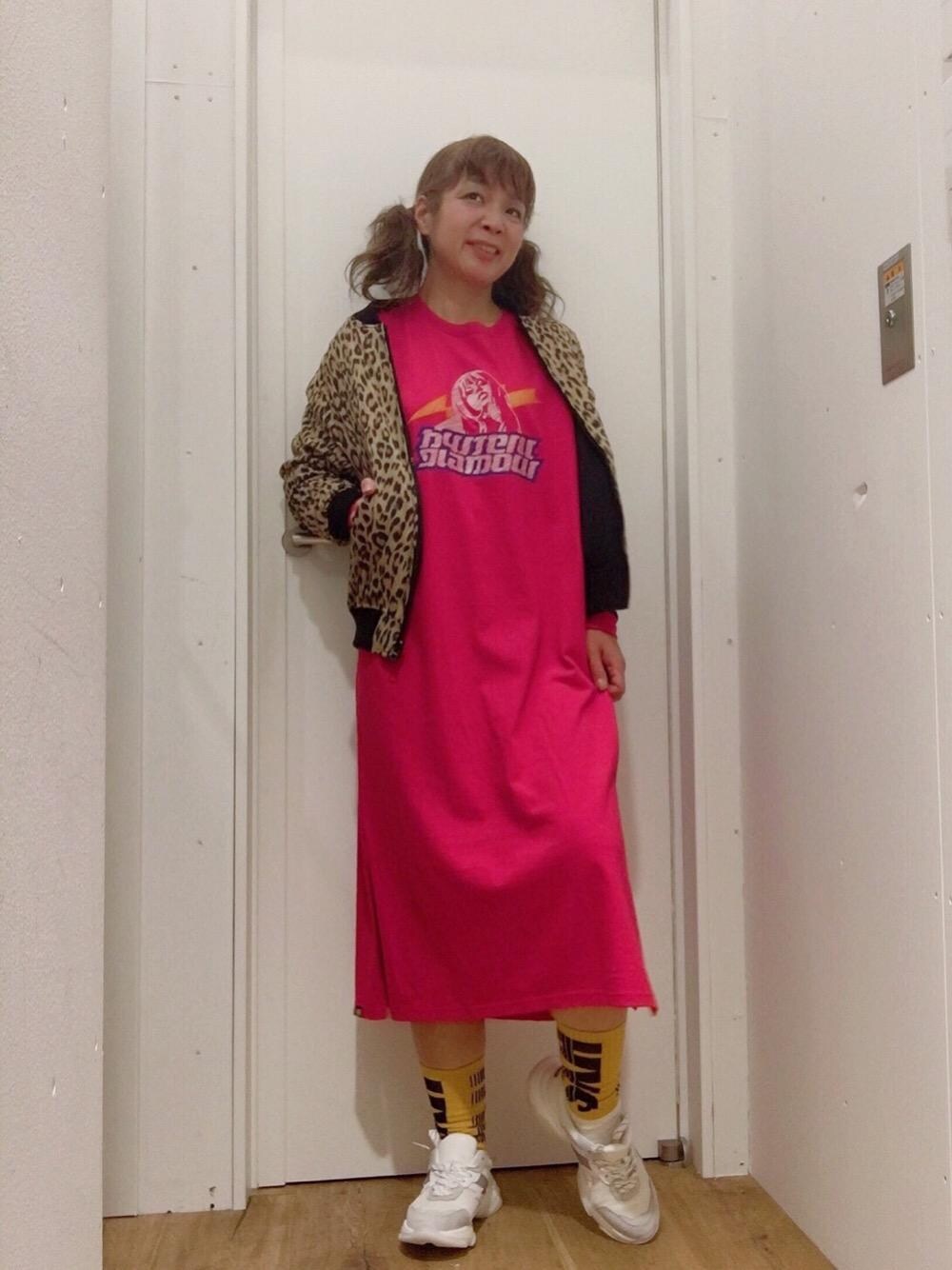 HYSTERIC GLAMOURのアイテムを使った「スウェットワンピース」の人気