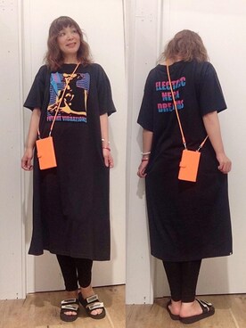 「アイテム（スマホケース/カバー、オレンジ系）」を使った、happachinさん（レディース・164cm）の夏コーディネート