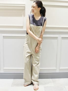 「アイテム（タンクトップ、グレー系）」を使った、mikuさん（レディース・159cm）の夏コーディネート