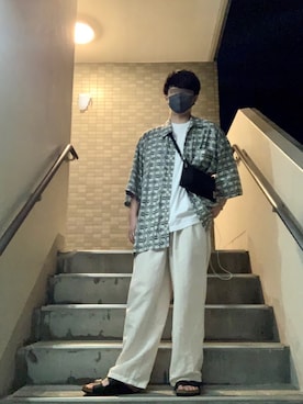 「CHUMS（チャムス）のアイテム（ショルダーバッグ）」を使った、たけ　[相互フォロー]さん（メンズ・170cm）の夏コーディネート