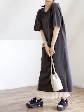 「UNFIELD（アンフィールド）のアイテム」を使った、UNFIELDさん（レディース・156cm）の春コーディネート