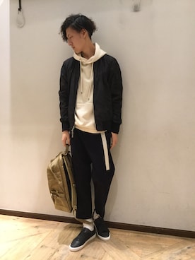 「GLOBAL WORK（グローバルワーク）のアイテム（MA-1）」を使った、いっちー【GLOBAL WORK 堺北花田店】さん（メンズ・183cm）の冬コーディネート