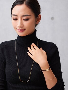 ネックレスを使った 黒タートルネック の人気ファッションコーディネート ユーザー ショップスタッフ Wear