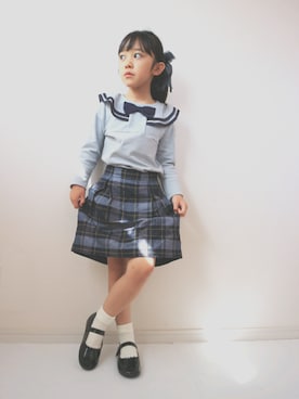 「Lands' End（ランズエンド）のアイテム（スカート、ブルー系）」を使った、ton103wearさん（キッズ・110cm）の秋コーディネート