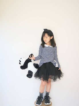 「サンキューマートのアイテム（スカート、ブラック系）」を使った、ton103wearさん（キッズ・110cm）の春コーディネート
