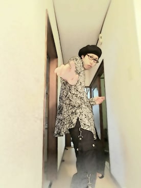 「semantic design（セマンティックデザイン）のアイテム（カーゴパンツ）」を使った、THE MAD HATTERさん（メンズ・180cm）の夏コーディネート