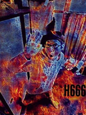 「PPFM（ピーピーエフエム）のアイテム（パンツ）」を使った、THE MAD HATTERさん（メンズ・180cm）の秋コーディネート