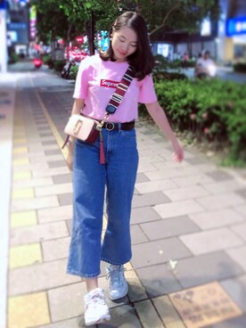 Supreme シュプリーム のtシャツ カットソー ピンク系 を使った人気ファッションコーディネート 地域 台湾 Wear