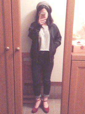 「インディゴデニム」｜「アイテム（ハンチング/ベレー帽）」を使った、erikaさん（レディース・152cm）の秋コーディネート