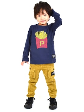 「A BAG OF CHIPS（アバッグオブチップス）のアイテム」を使った、A BAG OF CHIPSさん（キッズ・110cm）の秋コーディネート