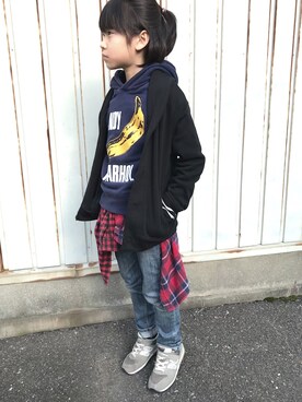 「Right-on KIDS（ライトオンキッズ）のアイテム（ジャケット/アウター、ブラック系）」を使った、haruhiko.toukoさん（キッズ）の冬コーディネート