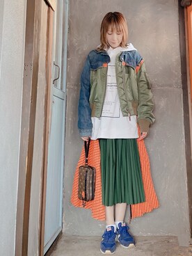 パーカーを使った カーキ のレディース人気ファッションコーディネート Wear