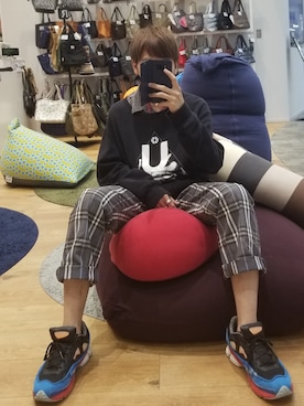 「Undercoverism（アンダーカバイズム）のアイテム（スウェット）」を使った、ミキヤさん（メンズ・172cm）の秋コーディネート