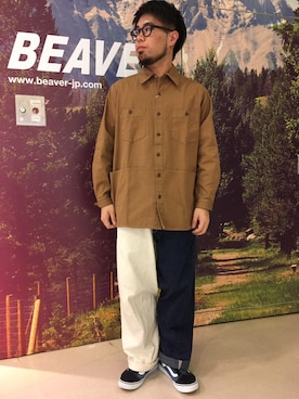 「AlexanderLeeChang（アレキサンダーリーチャン）のアイテム（スニーカー）」を使った、maeyamaさん（メンズ・170cm）の冬コーディネート