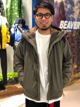 「BURLAP OUTFITTER（バーラップアウトフィッター）のアイテム（ダウンジャケット/コート）」を使った、maeyamaさん（メンズ・170cm）の秋コーディネート