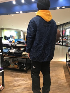 「and wander（アンドワンダー）のアイテム（パンツ）」を使った、maeyamaさん（メンズ・170cm）の冬コーディネート