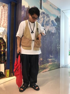 「COMFY（コンフィー）のアイテム」を使った、maeyamaさん（メンズ・170cm）の夏コーディネート