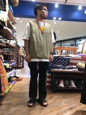 「MANASTASH（マナスタッシュ）のアイテム（ベスト）」を使った、maeyamaさん（メンズ・170cm）の夏コーディネート