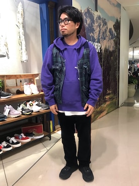 「MANASTASH（マナスタッシュ）のアイテム（パーカー）」を使った、maeyamaさん（メンズ・170cm）の秋コーディネート