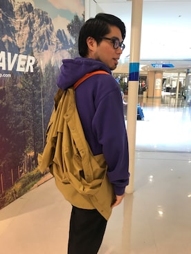 「MANASTASH（マナスタッシュ）のアイテム（パーカー）」を使った、maeyamaさん（メンズ・170cm）の秋コーディネート