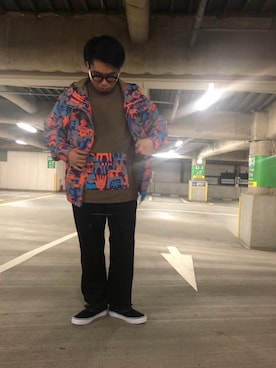 「AlexanderLeeChang（アレキサンダーリーチャン）のアイテム（スニーカー）」を使った、maeyamaさん（メンズ・170cm）の冬コーディネート