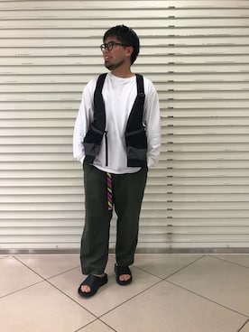 「COMFY（コンフィー）のアイテム」を使った、maeyamaさん（メンズ・170cm）の夏コーディネート