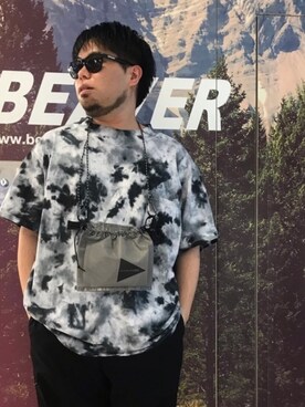 「and wander（アンドワンダー）のアイテム（バッグ）」を使った、maeyamaさん（メンズ・170cm）の夏コーディネート