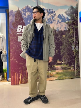「and wander（アンドワンダー）のand wander/アンドワンダー　reflective highcut sneakers by salomon　リフレクティブハイカットスニーカーズバイサロモン（スニーカー）」を使った、maeyamaさん（メンズ・170cm）の秋コーディネート