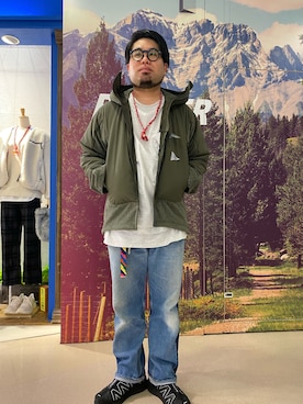 「and wander（アンドワンダー）のand wander/アンドワンダー　reflective highcut sneakers by salomon　リフレクティブハイカットスニーカーズバイサロモン（スニーカー）」を使った、maeyamaさん（メンズ・170cm）の秋コーディネート