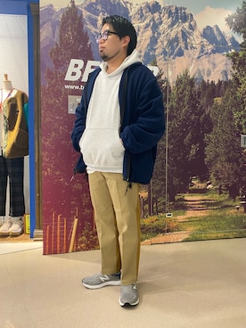 「AlexanderLeeChang（アレキサンダーリーチャン）のアイテム（パンツ）」を使った、maeyamaさん（メンズ・170cm）の冬コーディネート