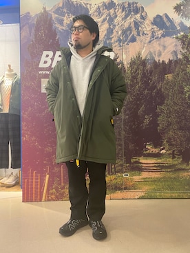 「and wander（アンドワンダー）のand wander/アンドワンダー　reflective highcut sneakers by salomon　リフレクティブハイカットスニーカーズバイサロモン（スニーカー）」を使った、maeyamaさん（メンズ・170cm）の冬コーディネート