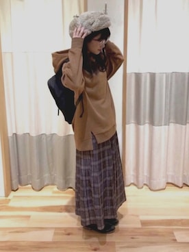 「Samansa Mos2 blue」｜「アイテム（キャップ）」を使った、Erikaさん（レディース・161cm）の秋コーディネート