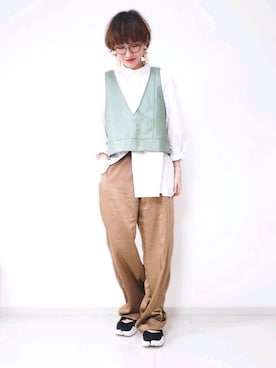 「アイテム（パンツ、イエロー系）」を使った、risa.ronoさん（レディース・158cm）の秋コーディネート