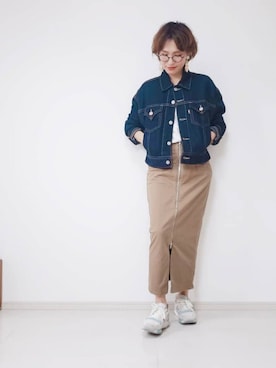 「Levi's」｜「アイテム（スカート）」を使った、risa.ronoさん（レディース・158cm）の秋コーディネート