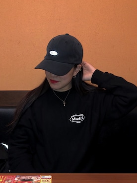 「MSCHF（ミスチーフ）のアイテム（帽子）」を使った、ayanoさん（レディース・163cm）の冬コーディネート