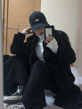 「MSCHF（ミスチーフ）のアイテム（帽子）」を使った、ayanoさん（レディース・163cm）の冬コーディネート