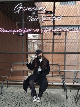 「MSCHF（ミスチーフ）のアイテム（帽子）」を使った、ayanoさん（レディース・163cm）の春コーディネート