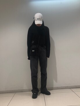 「MSCHF（ミスチーフ）のアイテム（バッグ）」を使った、ayanoさん（レディース・163cm）の秋コーディネート