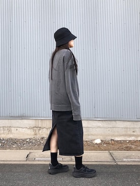 「MSCHF（ミスチーフ）のアイテム（トップス）」を使った、ayanoさん（レディース・163cm）の秋コーディネート